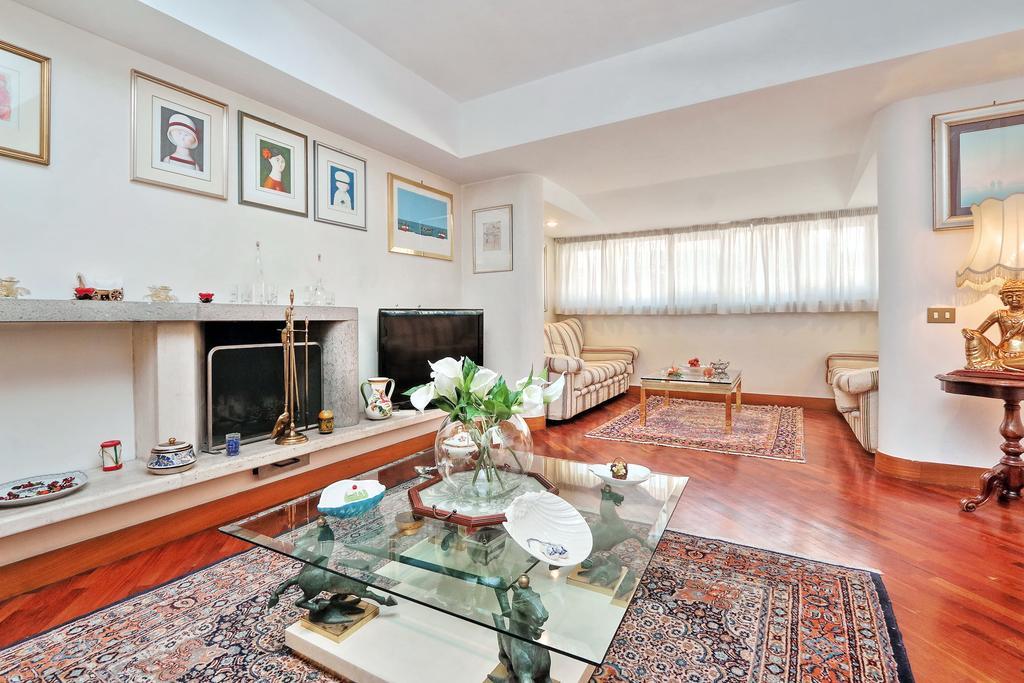 Frattina Family Romantic Superior Suite Eksteriør bilde